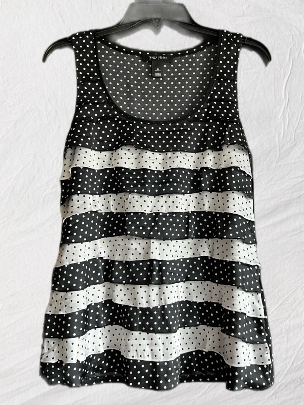 EUC White House Black Tiered Polka Dot Ruffled Sleeveless Blouse Medium